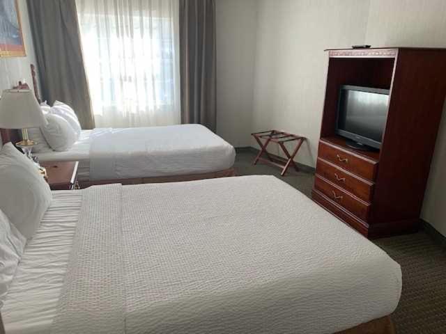 Host Inn An All Suites Hotel Wilkes-Barre Dış mekan fotoğraf